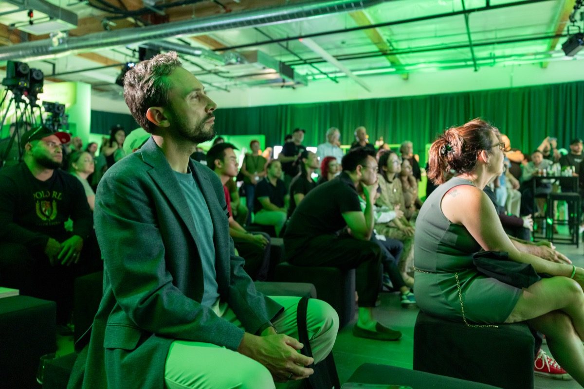 Close-up of the engaged crowd at the xTool U.S. brand launch
